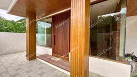 5 Bedroom House for sale in North Fairview, Metro Manila