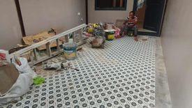 2 Bedroom Townhouse for sale in Santa Mesa, Metro Manila near LRT-2 V. Mapa