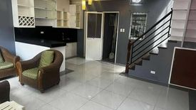 8 Bedroom Townhouse for sale in Santa Lucia, Metro Manila