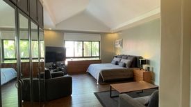 5 Bedroom House for sale in New Alabang Village, Metro Manila