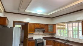 5 Bedroom House for sale in New Alabang Village, Metro Manila