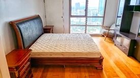 2 Bedroom Condo for rent in San Lorenzo, Metro Manila near MRT-3 Ayala