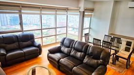 2 Bedroom Condo for rent in San Lorenzo, Metro Manila near MRT-3 Ayala