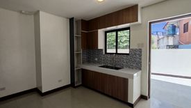 4 Bedroom House for sale in Poblacion, Metro Manila