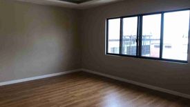 5 Bedroom House for rent in Merville, Metro Manila