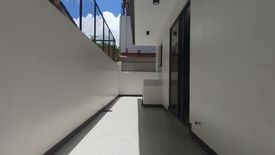 4 Bedroom House for sale in Poblacion, Metro Manila