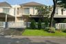 4 Bedroom House for sale in Lidah Wetan, East Java