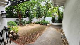 5 Bedroom House for rent in White Plains, Metro Manila