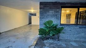 4 Bedroom House for rent in Magallanes, Metro Manila near MRT-3 Magallanes