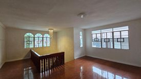 5 Bedroom House for rent in Magallanes, Metro Manila near MRT-3 Magallanes