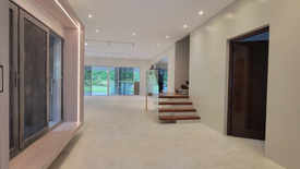 5 Bedroom House for sale in Dasmariñas North, Metro Manila near MRT-3 Ayala