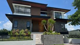 5 Bedroom House for sale in Canlubang, Laguna