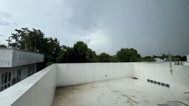 4 Bedroom House for sale in San Martin de Porres, Metro Manila