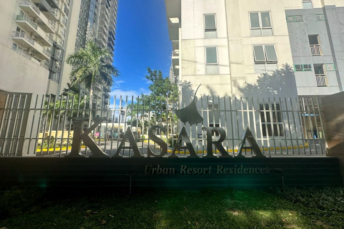 1 bedroom CONDO FOR SALE in Kasara Urban resorts and residences Brgy. Ugong Pasig City