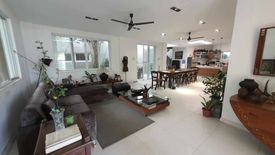 4 Bedroom House for sale in Marcelo Green Village, Metro Manila