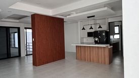 5 Bedroom House for sale in BF Homes, Metro Manila