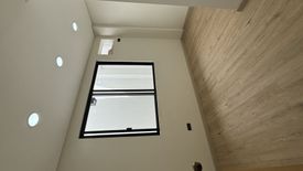 5 Bedroom House for sale in Talon Singko, Metro Manila