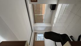 6 Bedroom House for sale in Merville, Metro Manila