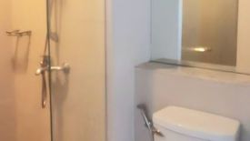 2 Bedroom Condo for rent in San Lorenzo, Metro Manila near MRT-3 Ayala