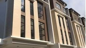 3 Bedroom Townhouse for sale in Sangandaan, Metro Manila