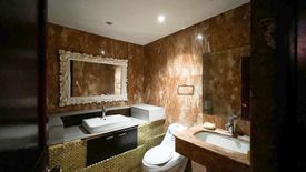 Land for rent in Urdaneta, Metro Manila near MRT-3 Buendia