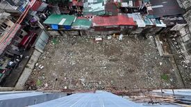 Land for rent in Barangay 58, Metro Manila near LRT-1 Gil Puyat