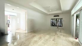 4 Bedroom House for rent in New Alabang Village, Metro Manila