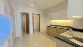 3 Bedroom Condo for rent in Park Terraces, San Lorenzo, Metro Manila near MRT-3 Ayala