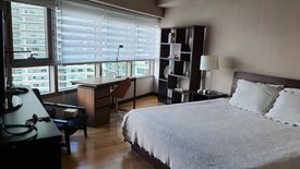 2 Bedroom Condo for sale in San Lorenzo, Metro Manila near MRT-3 Ayala