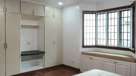 3 Bedroom Townhouse for rent in Sacred Heart, Metro Manila near MRT-3 Kamuning