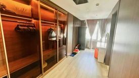 4 Bedroom Condo for sale in The Suites at One Bonifacio High Street, Pinagsama, Metro Manila