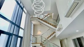 4 Bedroom Villa for sale in The Albany, BGC, Metro Manila