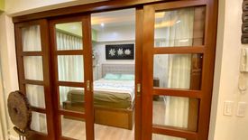 Land for rent in Two Serendra, BGC, Metro Manila