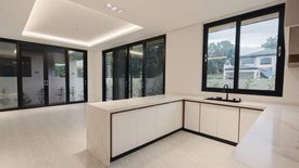 4 Bedroom House for sale in Salawag, Cavite