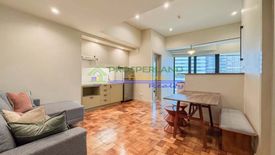 1 Bedroom Condo for rent in Urdaneta, Metro Manila near MRT-3 Ayala