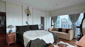 3 Bedroom Apartment for sale in San Lorenzo, Metro Manila near MRT-3 Ayala