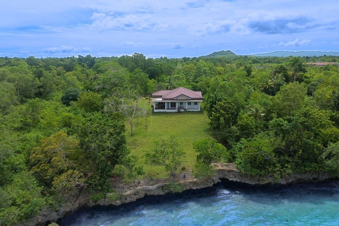 3BR Cliff House with Panoramic Ocean Views and Stunning Sunsets