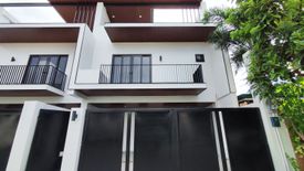 6 Bedroom House for sale in BF Homes, Metro Manila