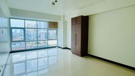 Condo for rent in San Lorenzo, Metro Manila