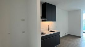 Condo for rent in Poblacion, Metro Manila