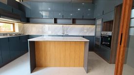 4 Bedroom House for sale in Don Bosco, Metro Manila