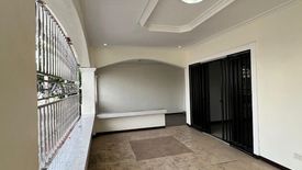 3 Bedroom House for sale in Talon Dos, Metro Manila