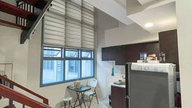 2 Bedroom Condo for sale in San Lorenzo, Metro Manila