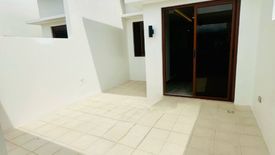 3 Bedroom Townhouse for sale in Almanza Uno, Metro Manila