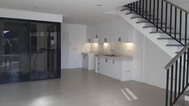 3 Bedroom Townhouse for sale in Almanza Uno, Metro Manila