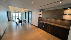 4 Bedroom Condo for sale in Urdaneta, Metro Manila near MRT-3 Ayala