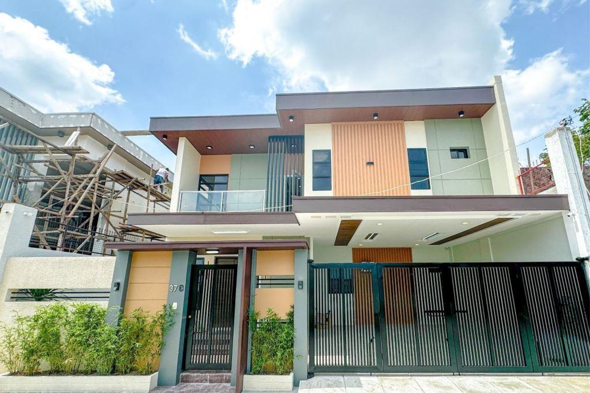 Sensational Brand New 2-storey House and Lot For Sale in Las Piñas City