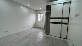 4 Bedroom Townhouse for sale in Kamuning, Metro Manila near MRT-3 Kamuning