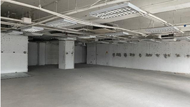 Office for rent in Highway Hills, Metro Manila near MRT-3 Boni