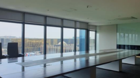 Office for rent in Baclaran, Metro Manila near LRT-1 EDSA